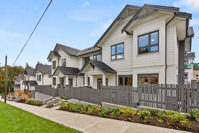 16358 90 Avenue 5, Surrey