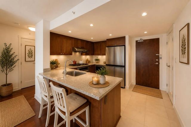 9373 Hemlock Drive 228, Richmond