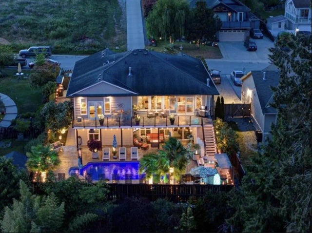 6369 Jasper Road, Sechelt