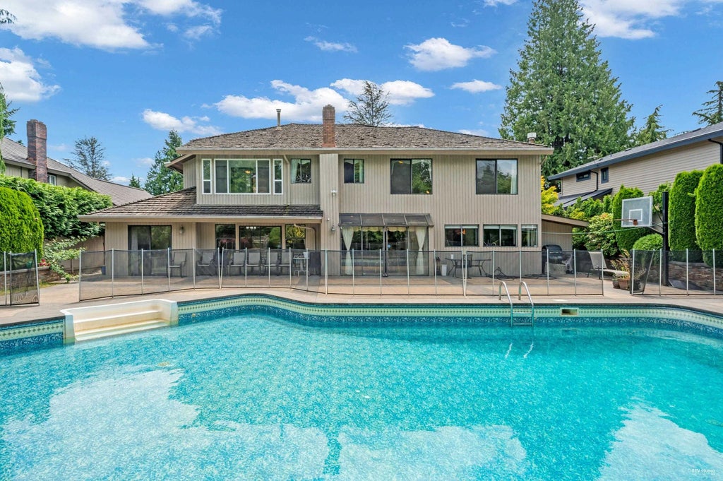 11681 Summit Crescent, Delta