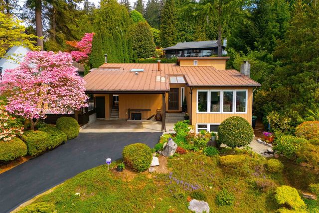 2563 Ashurst Avenue, Coquitlam