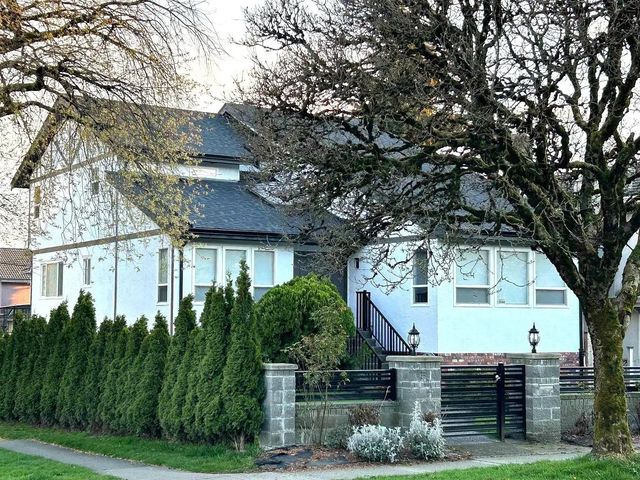 1544 W 68th Avenue, Vancouver