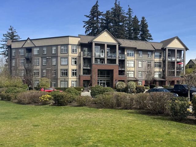 2855 156 Street 411, Surrey