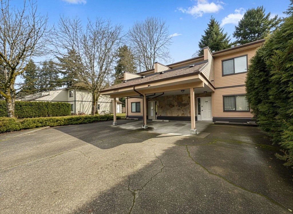 13335 70b Avenue, Surrey