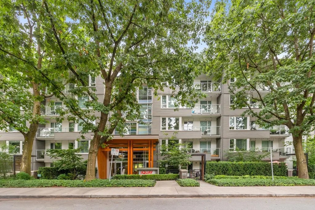 255 W 1st Street 118, North Vancouver