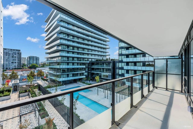 5593 No. 3 Road 607, Richmond