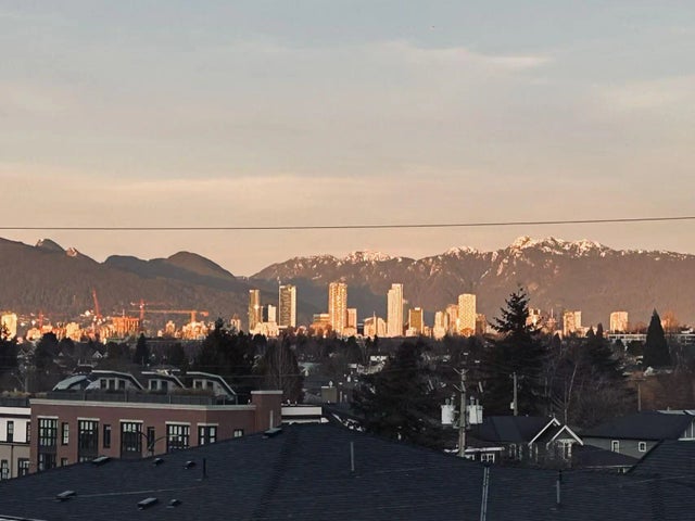 2863 W King Edward Avenue, Vancouver