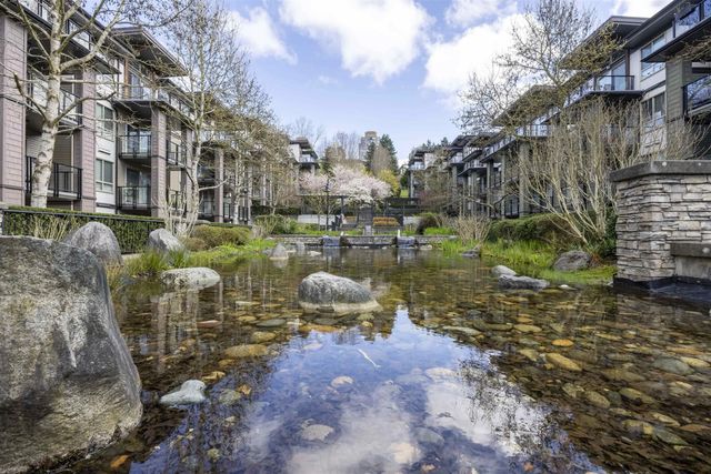 7428 Byrnepark Walk 311, Burnaby