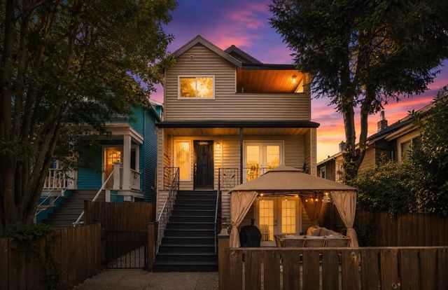 2890 W 8th Avenue, Vancouver