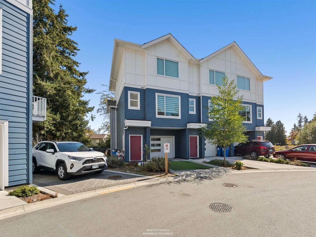19330 Fairway Drive 8, Surrey