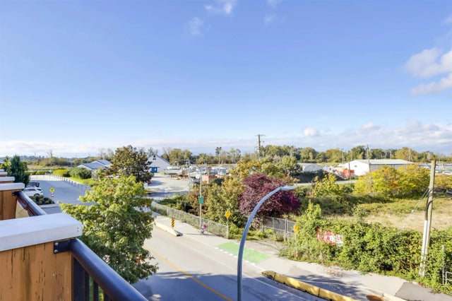 6077 London Road 209, Richmond