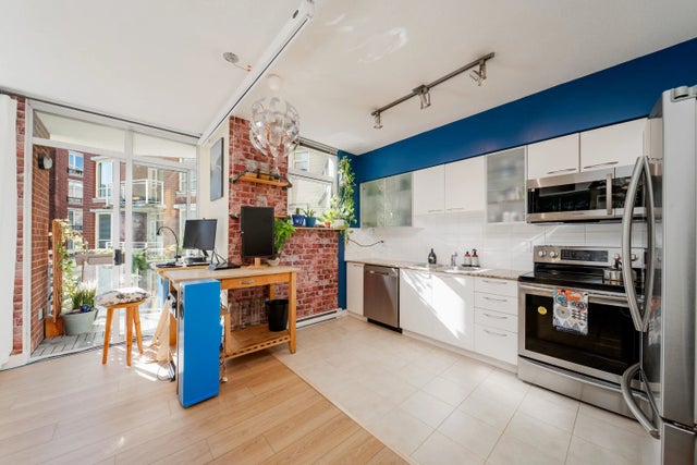 4028 Knight Street 420, Vancouver