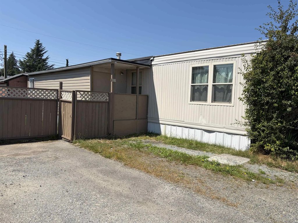 26892 Fraser Highway 20, Langley