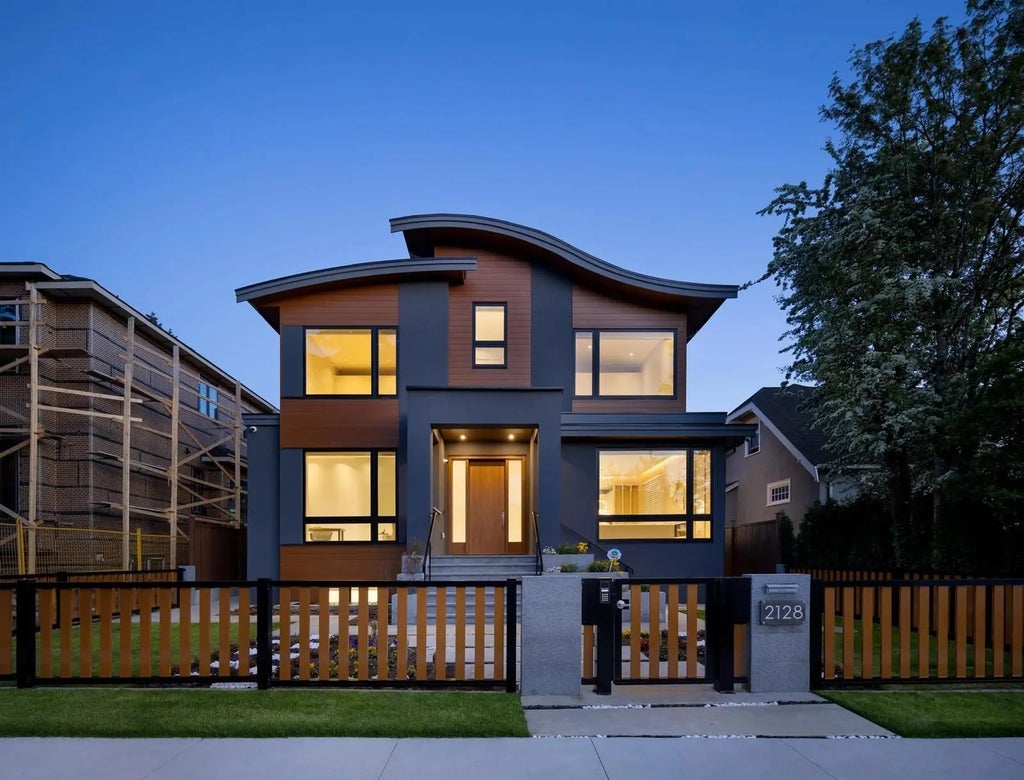 2128 W 21st Avenue 1, Vancouver