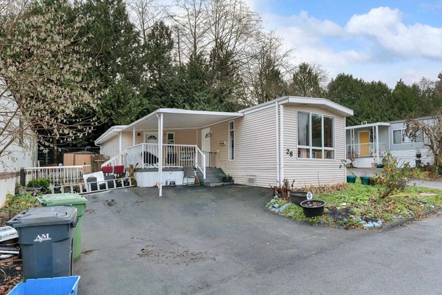 8220 King George Boulevard 28, Surrey