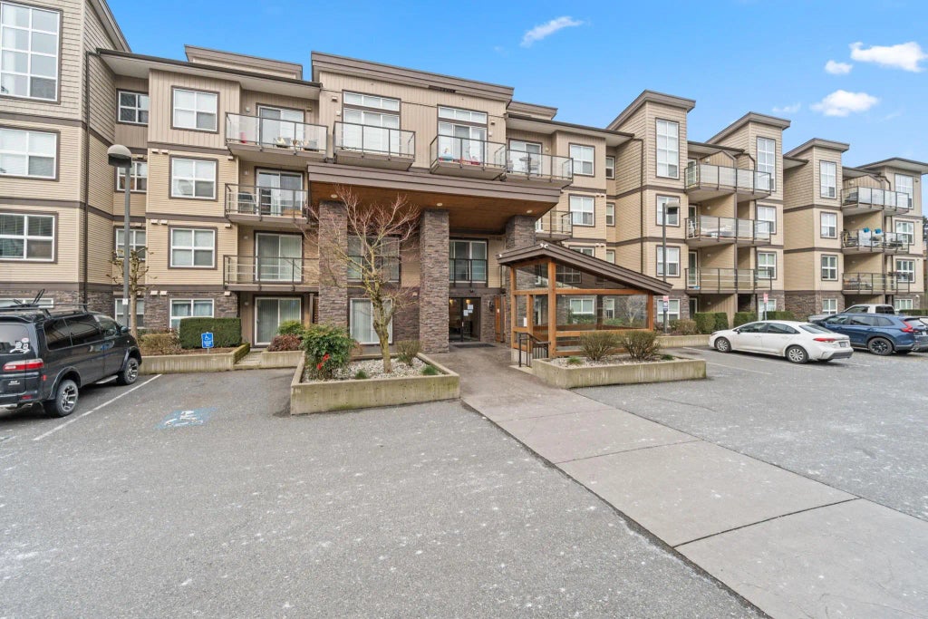 30515 Cardinal Avenue 210, Abbotsford