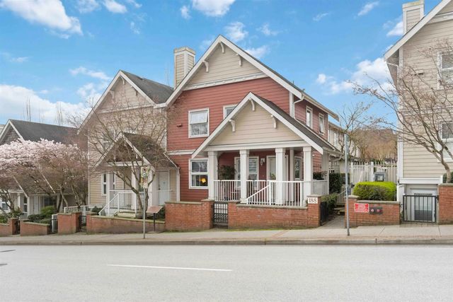 188 Sixth Street 16, New Westminster