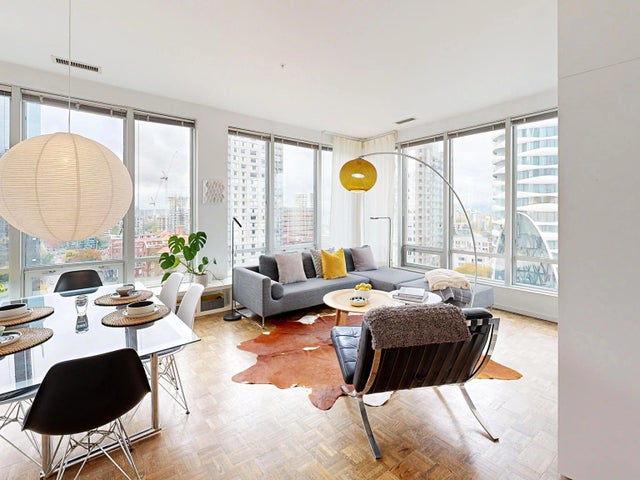 989 Nelson Street 1207, Vancouver