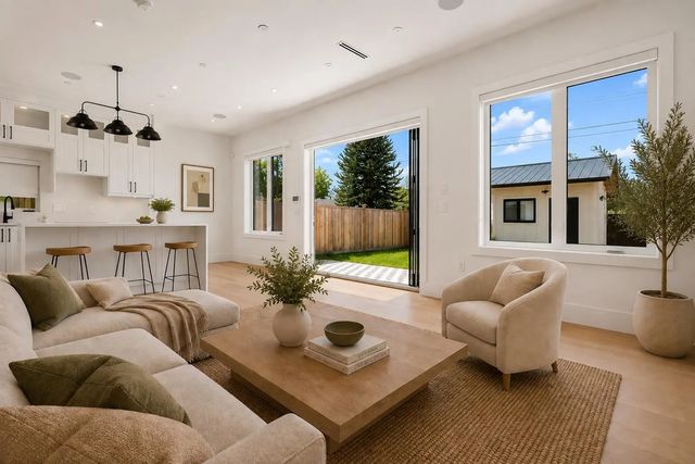 4463 Walden Street 2, Vancouver