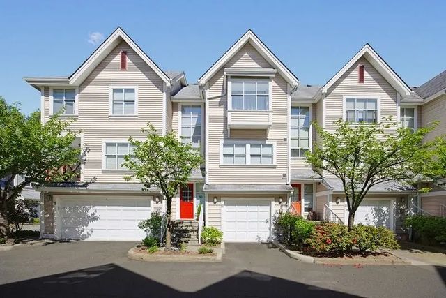 2450 Hawthorne Avenue 80, Port Coquitlam