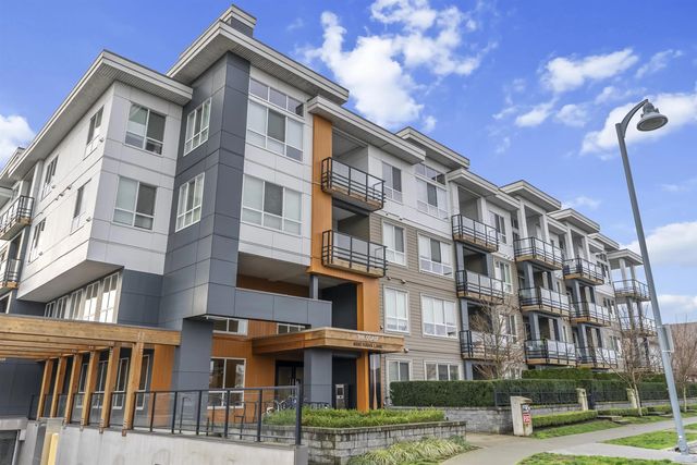 4690 Hawk Lane 213, Tsawwassen