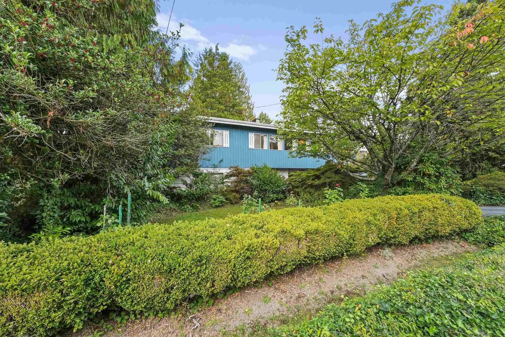11669 228 Street, Maple Ridge