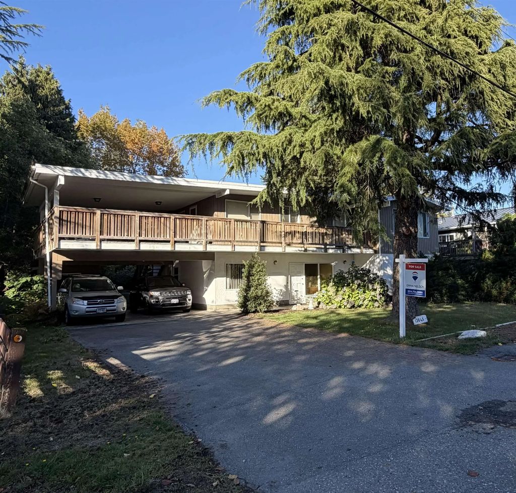 13645 Blackburn Avenue, White Rock