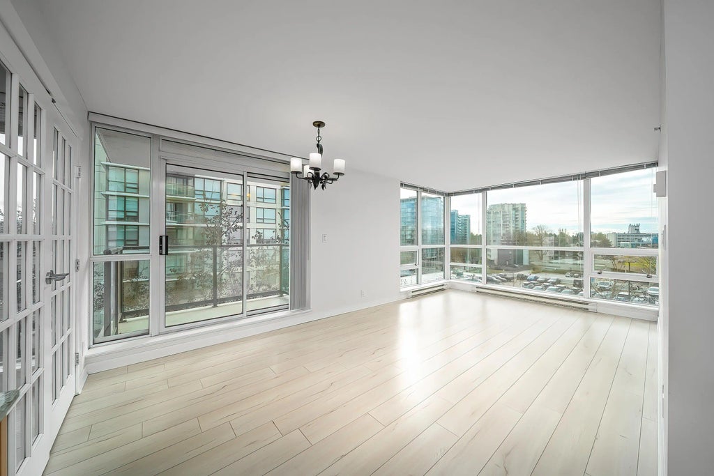 7555 Alderbridge Way 806, Richmond