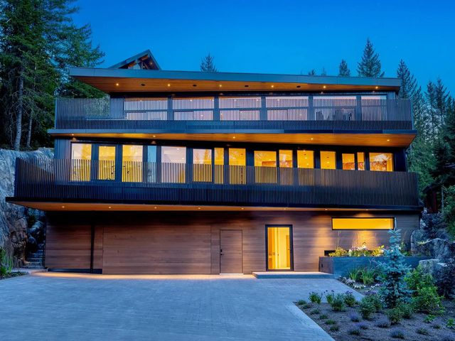 3452 Blueberry Drive, Whistler