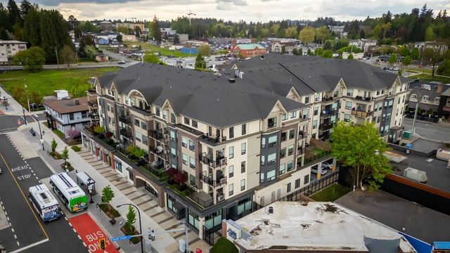 2493 Montrose Avenue 416-417, Abbotsford