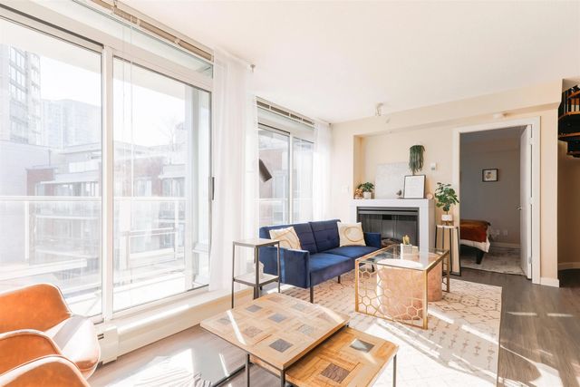 618 Abbott Street 711, Vancouver
