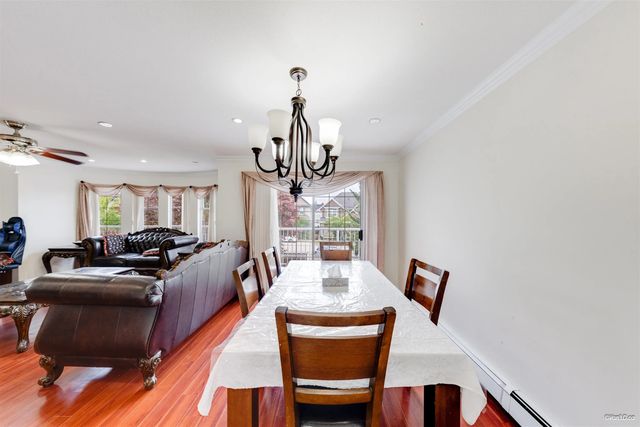 7069 144 Street, Surrey