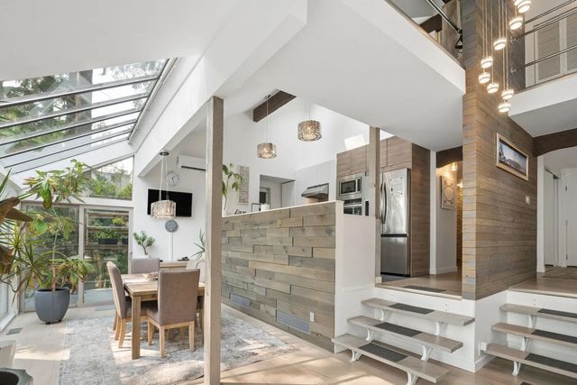 5781 Cranley Drive, West Vancouver