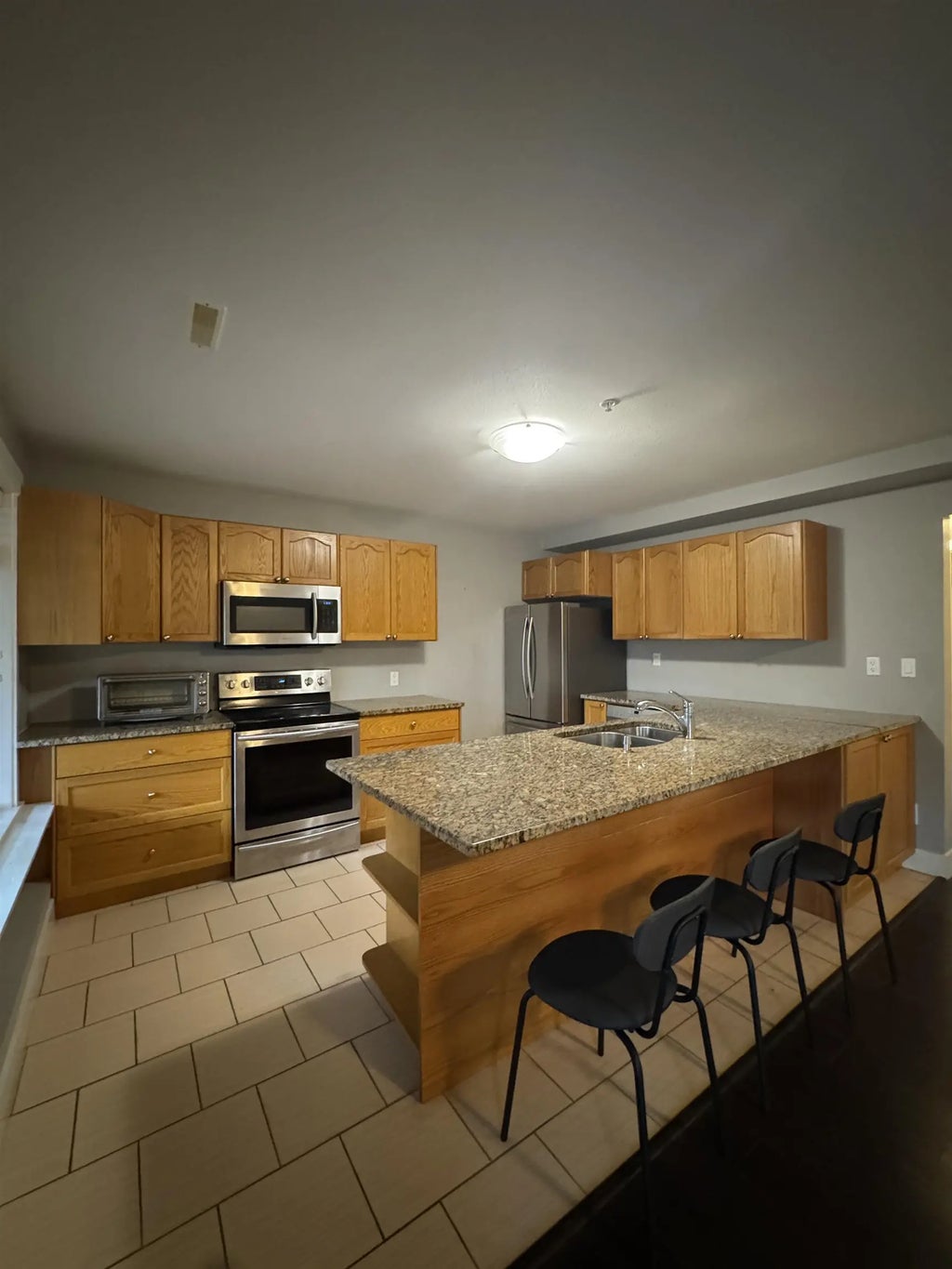 13445 Balsam Street Lower, Maple Ridge