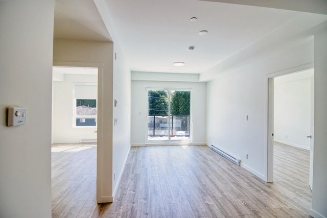 13969 96 Avenue 417, Surrey
