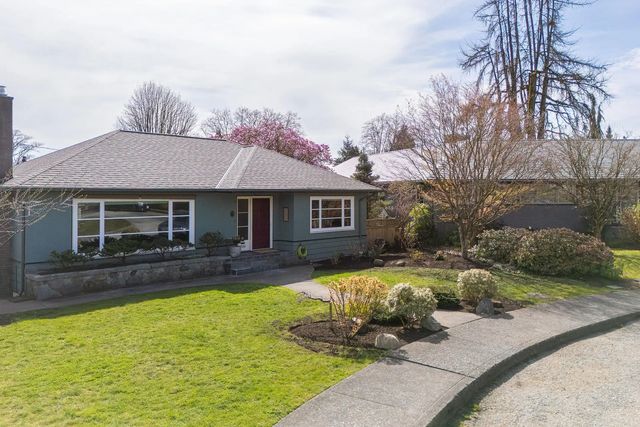 106 College Court, New Westminster