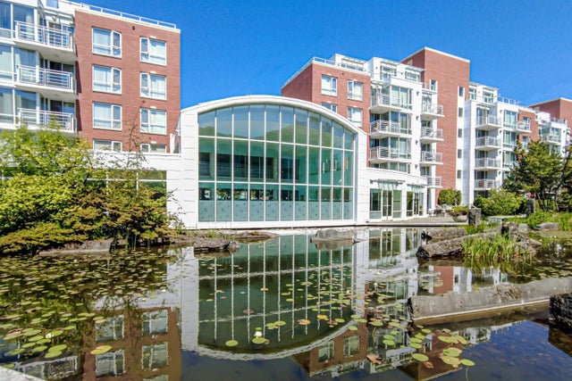 688 Fairchild Road 212, Vancouver