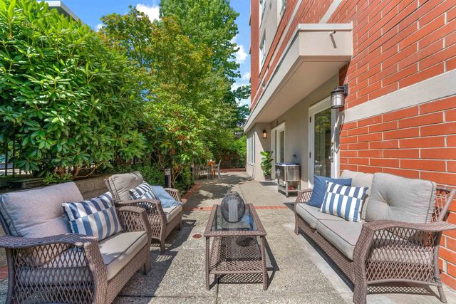 2128 W 43rd Avenue 102, Vancouver