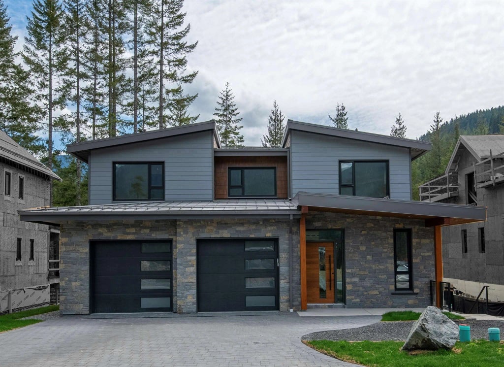 1710 River Run Place, Whistler