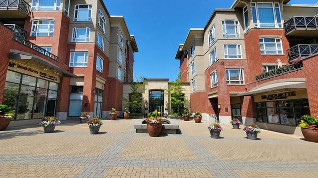 2970 King George Boulevard 217, Surrey