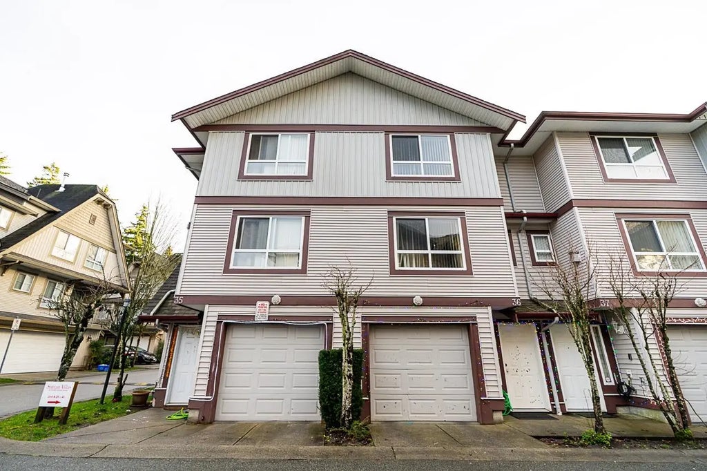 12730 66 Avenue 35, Surrey
