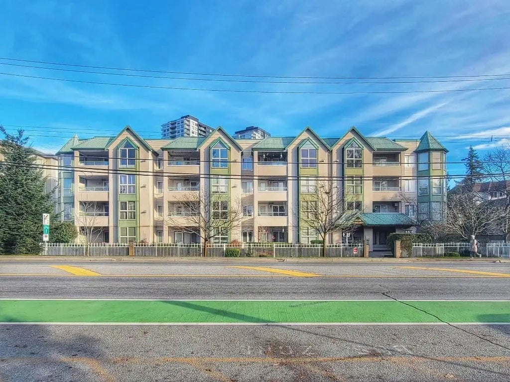 10128 132 Street 212, Surrey