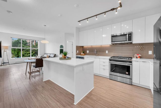 8150 207 Street A205, Langley