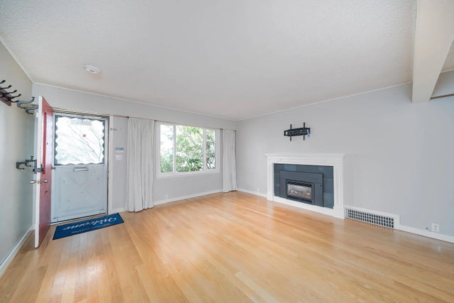 454 Kelly Street, New Westminster