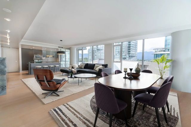 1499 W Pender Street 702, Vancouver