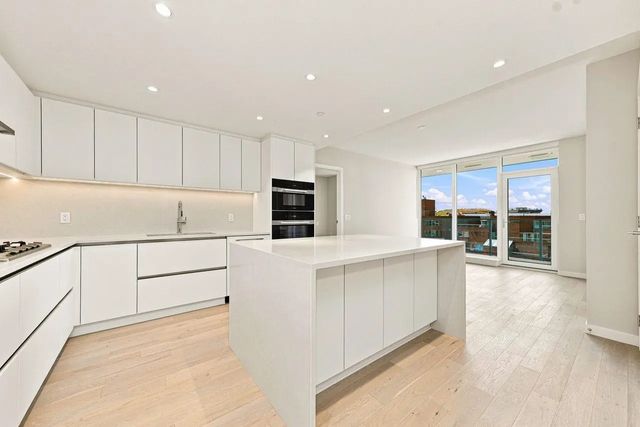 485 W 42nd Avenue 601, Vancouver