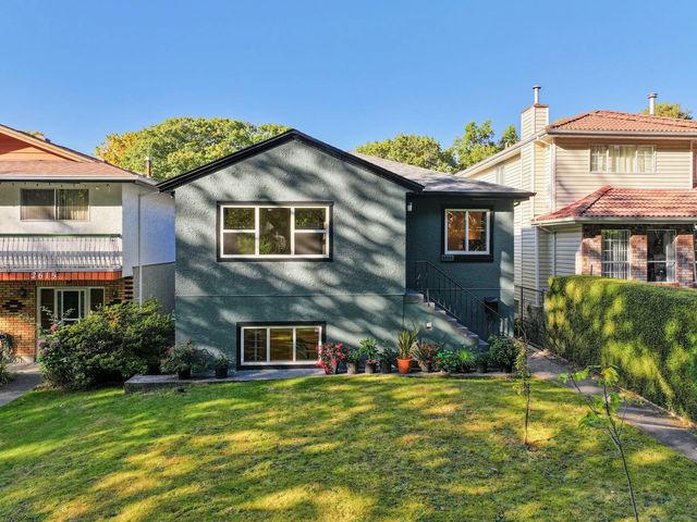 2621 Cambridge Street, Vancouver