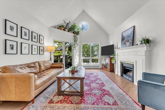 7455 Moffatt Road 309, Richmond