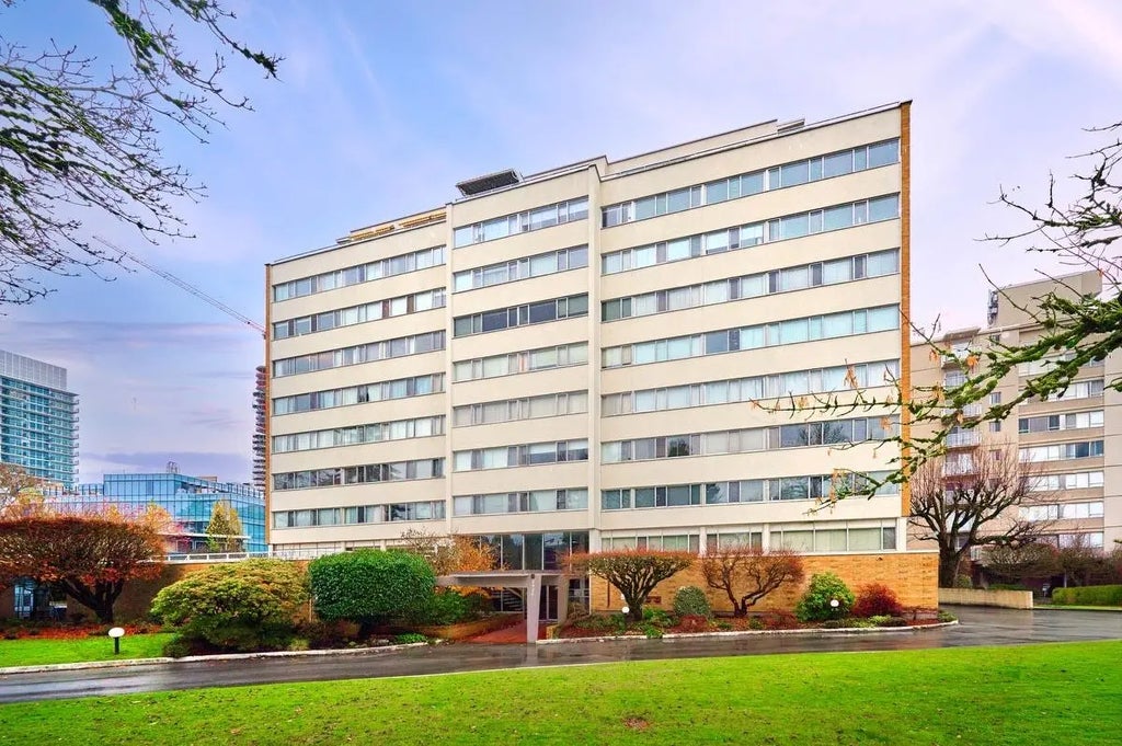 5926 Tisdall Street 205, Vancouver