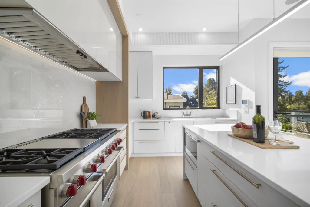 3940 W 24th Avenue, Vancouver